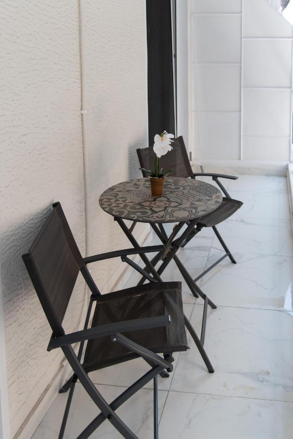Medluxe Comfort Apartment Athens Luaran gambar